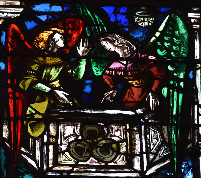 Anges sur le vitrail de Sainte Odile