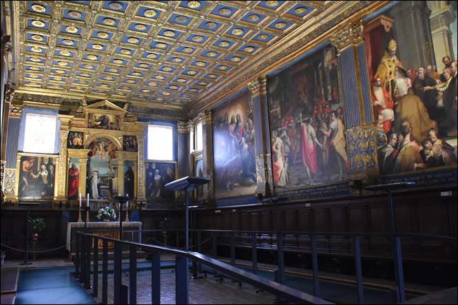 Vue générale du retable de Sainte Catherine de Sienne